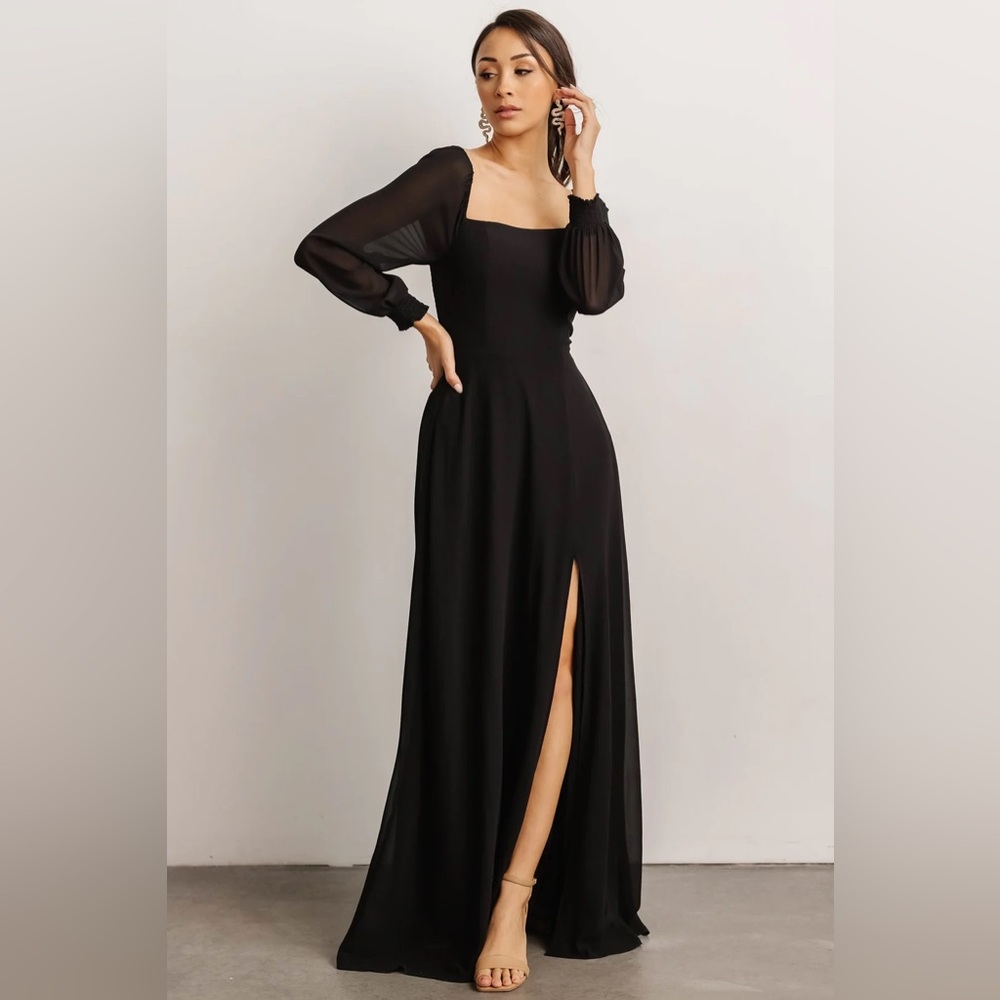 Long sleeve maxi dress with slit